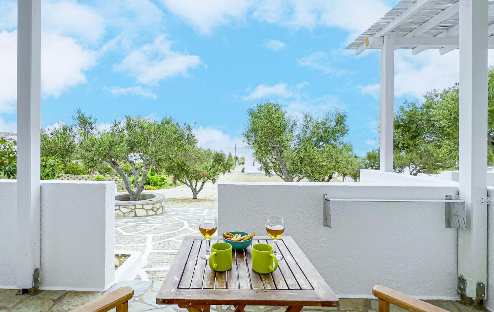 Alisea Resort Kímolos Eksteriør bilde
